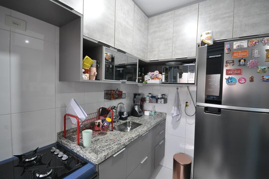 Cozinha de apartamento à venda com 2 quartos, 74m² em Vila Gustavo, São Paulo