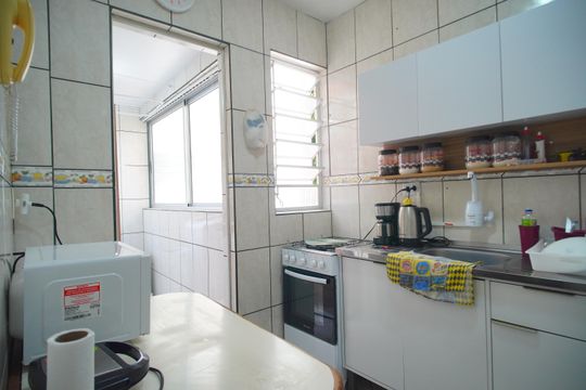 Cozinha de apartamento para alugar com 2 quartos, 70m² em Centro, São Leopoldo