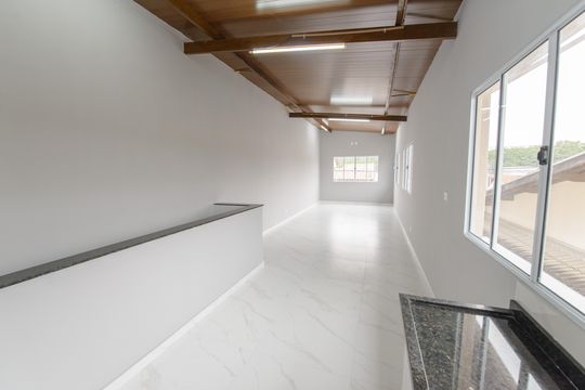 Sala de casa para alugar com 3 quartos, 140m² em Jardim Ana Rosa, Taubaté