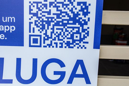 Placa do Quinto Andar de casa para alugar com 3 quartos, 140m² em Jardim Ana Rosa, Taubaté