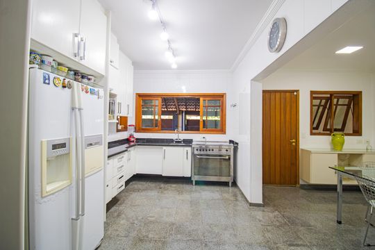 Cozinha de casa para alugar com 4 quartos, 450m² em Horto Florestal, São Paulo