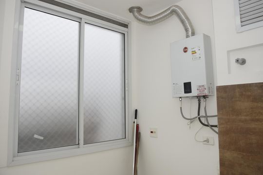 Lavanderia de apartamento para alugar com 2 quartos, 155m² em Parque Esplanada do Embu, Embu das Artes
