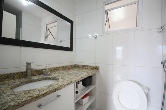 Banheiro de apartamento para alugar com 3 quartos, 87m² em Vila Andrade, São Paulo