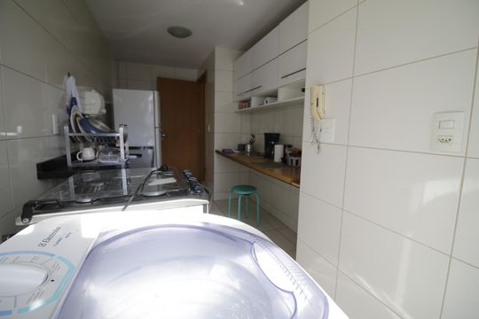 Área de serviço de apartamento à venda com 3 quartos, 83m² em Barra Olímpica, Rio de Janeiro