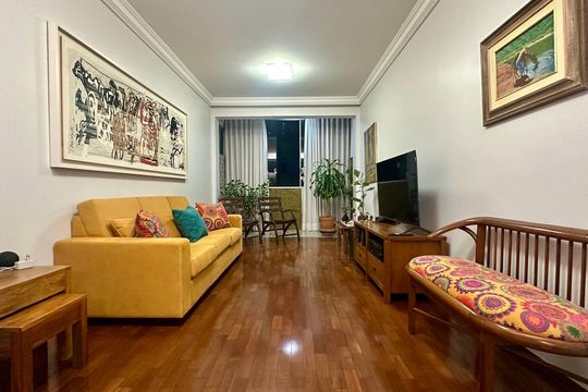Sala  de apartamento à venda com 3 quartos, 125m² em Gutierrez, Belo Horizonte