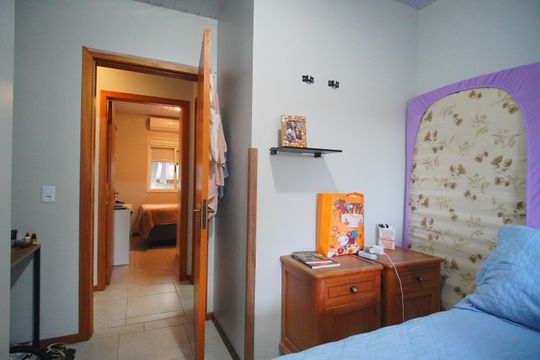 Quarto 1 de casa de condomínio à venda com 3 quartos, 55m² em Feitoria, São Leopoldo