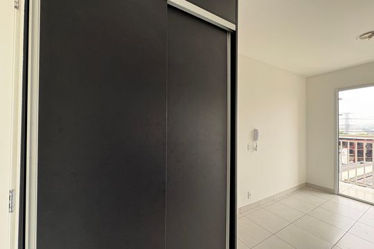 Cozinha e Área de Serviço de apartamento à venda com 1 quarto, 31m² em Vila Palmeiras, São Paulo
