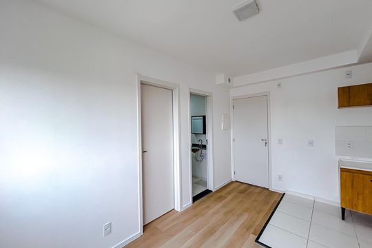 Sala de apartamento para alugar com 2 quartos, 36m² em Vila Esperança, São Paulo