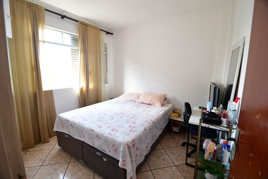 Quarto 1 de apartamento à venda com 2 quartos, 68m² em Centro, Campinas