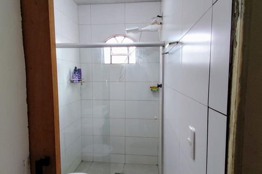 Banheiro de casa à venda com 4 quartos, 200m² em Jardim Caravelas, Goiânia