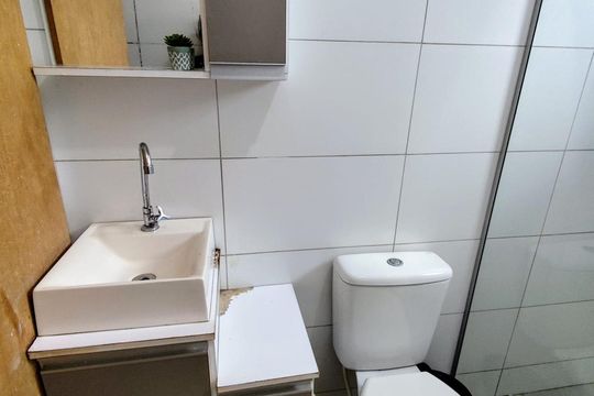 Banheiro de casa à venda com 4 quartos, 200m² em Jardim Caravelas, Goiânia