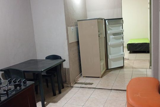 Cozinha de kitnet/studio para alugar com 1 quarto, 30m² em Jardim Caiçara, Cabo Frio