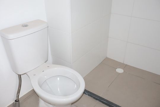 Banheiro de apartamento para alugar com 2 quartos, 41m² em Vila Independencia, São Paulo