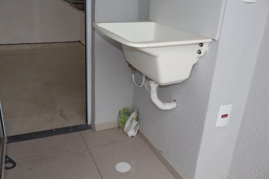 Área de serviço de apartamento para alugar com 2 quartos, 41m² em Vila Independencia, São Paulo