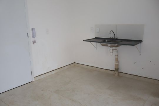 Cozinha de apartamento para alugar com 2 quartos, 41m² em Vila Independencia, São Paulo
