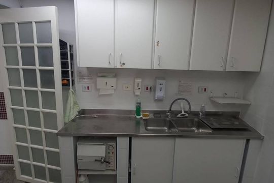 Cozinha de casa para alugar com 3 quartos, 97m² em Vila Paiva, São Paulo