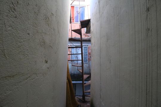 Acesso ao terraço de casa para alugar com 1 quarto, 90m² em Santos Dumont, Nilópolis