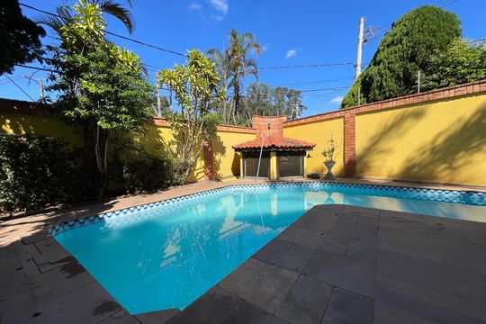 Piscina de casa à venda com 5 quartos, 650m² em Parque dos Principes, São Paulo