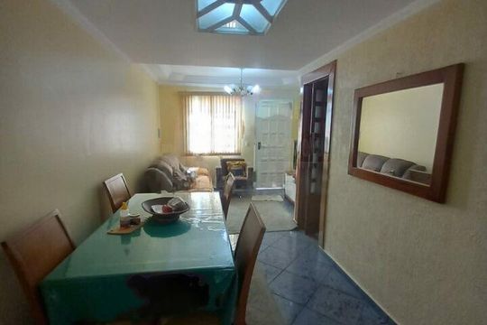 Casa à venda com 3 quartos, 101m² em Campo Grande, São Paulo
