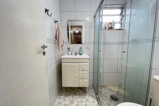 Banheiro de apartamento à venda com 3 quartos, 63m² em Jardim D’abril, São Paulo