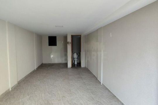Casa à venda com 3 quartos, 150m² em Jardim Santa Cruz, São Paulo