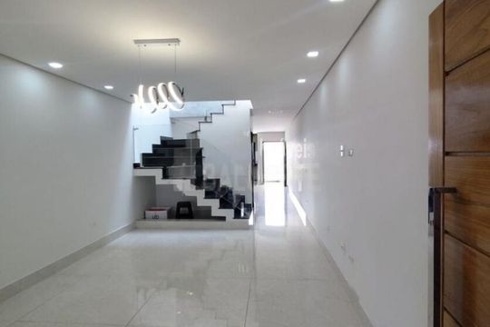 Casa à venda com 3 quartos, 150m² em Jardim Santa Cruz, São Paulo
