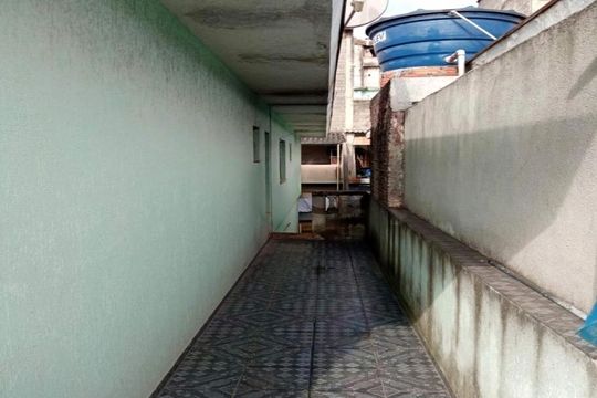 Casa à venda com 4 quartos, 127m² em Vila Clara, São Paulo