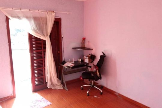 Casa à venda com 4 quartos, 127m² em Vila Clara, São Paulo