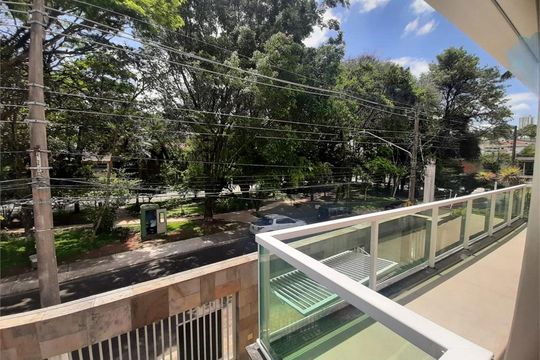 Casa à venda com 4 quartos, 400m² em Jardim Sao Bento, São Paulo