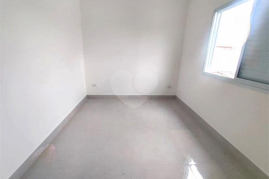 Casa à venda com 3 quartos, 170m² em Vila Paulo Silas, São Paulo