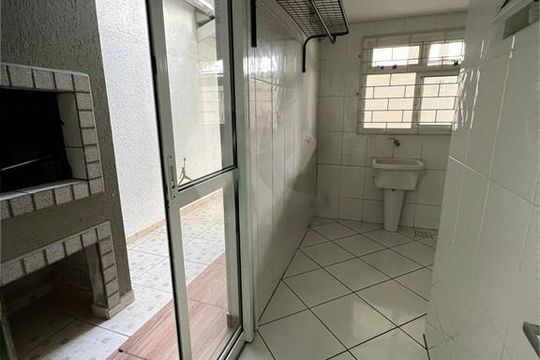 Casa à venda com 3 quartos, 127m² em Guaíra, Curitiba