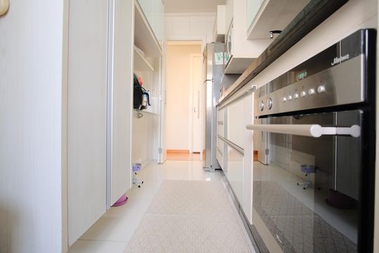 Cozinha de apartamento à venda com 2 quartos, 54m² em Tatuapé, São Paulo