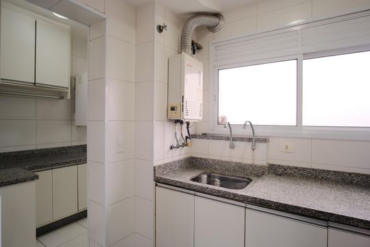 Área de Serviço de apartamento para alugar com 4 quartos, 180m² em Parque São Jorge, São Paulo