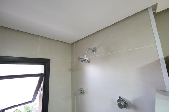 Banheiro de apartamento à venda com 2 quartos, 71m² em Vila Mariana, São Paulo