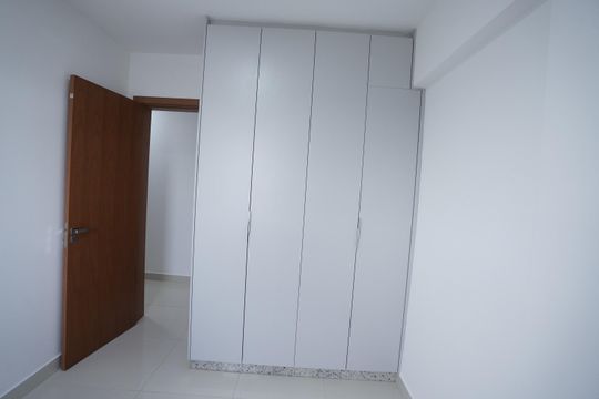 Apartamento para alugar com 3 quartos, 76m² em Jardim Europa, Goiânia