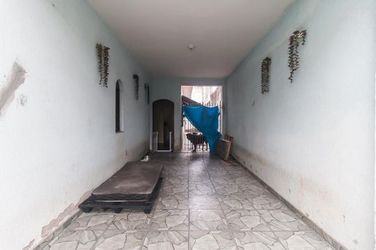 Garagem de casa para alugar com 3 quartos, 152m² em Jardim Santa Luiza, Poá