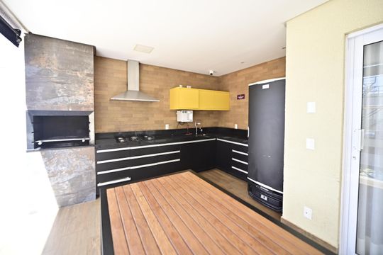 Apartamento à venda com 3 quartos, 96m² em Jardim Europa, Goiânia