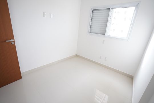 Apartamento à venda com 3 quartos, 76m² em Jardim Europa, Goiânia