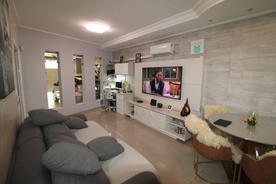 Sala / Cozinha de casa à venda com 2 quartos, 600m² em São Miguel Paulista, São Paulo