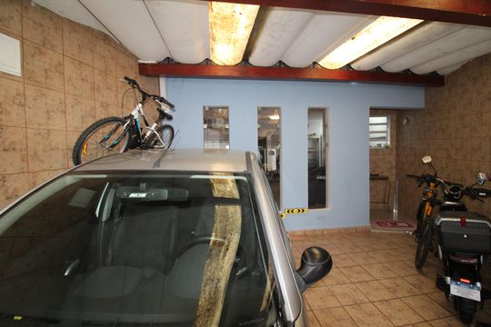 Garagem de casa à venda com 2 quartos, 600m² em São Miguel Paulista, São Paulo