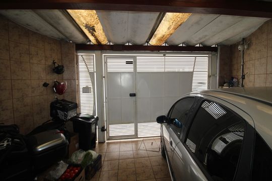 Garagem de casa à venda com 2 quartos, 600m² em São Miguel Paulista, São Paulo