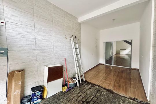 Garagem de casa para alugar com 3 quartos, 100m² em Jardim Doraly, Guarulhos