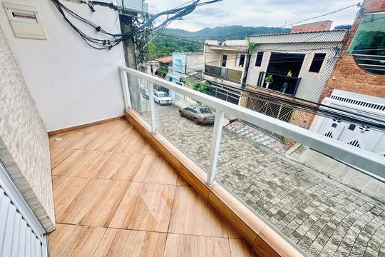 Sacada do quarto 1 de casa para alugar com 3 quartos, 100m² em Jardim Doraly, Guarulhos