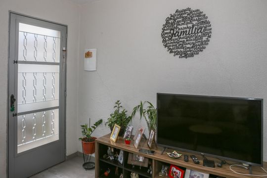 Sala de casa de condomínio à venda com 2 quartos, 90m² em Bom Retiro, São Paulo
