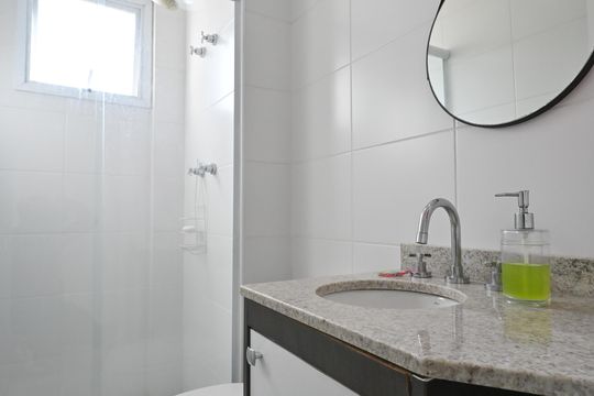Banheiro de apartamento à venda com 3 quartos, 82m² em Jardim Umarizal, São Paulo