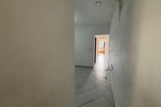 Corredor de casa à venda com 4 quartos, 130m² em Jardim Soraia, São Paulo