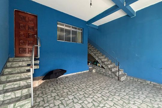 Garagem de casa à venda com 4 quartos, 130m² em Jardim Soraia, São Paulo