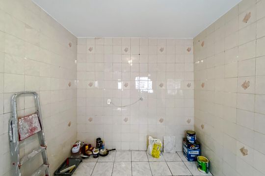 Cozinha de casa para alugar com 2 quartos, 80m² em Vila Invernada, São Paulo