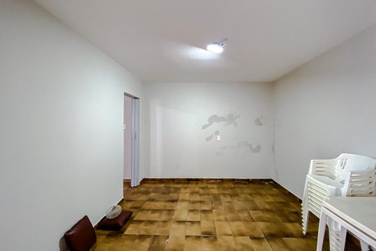 Sala de casa para alugar com 2 quartos, 80m² em Vila Invernada, São Paulo