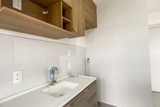 Cozinha  de apartamento para alugar com 2 quartos, 42m² em Cidade Antônio Estêvão de Carvalho, São Paulo